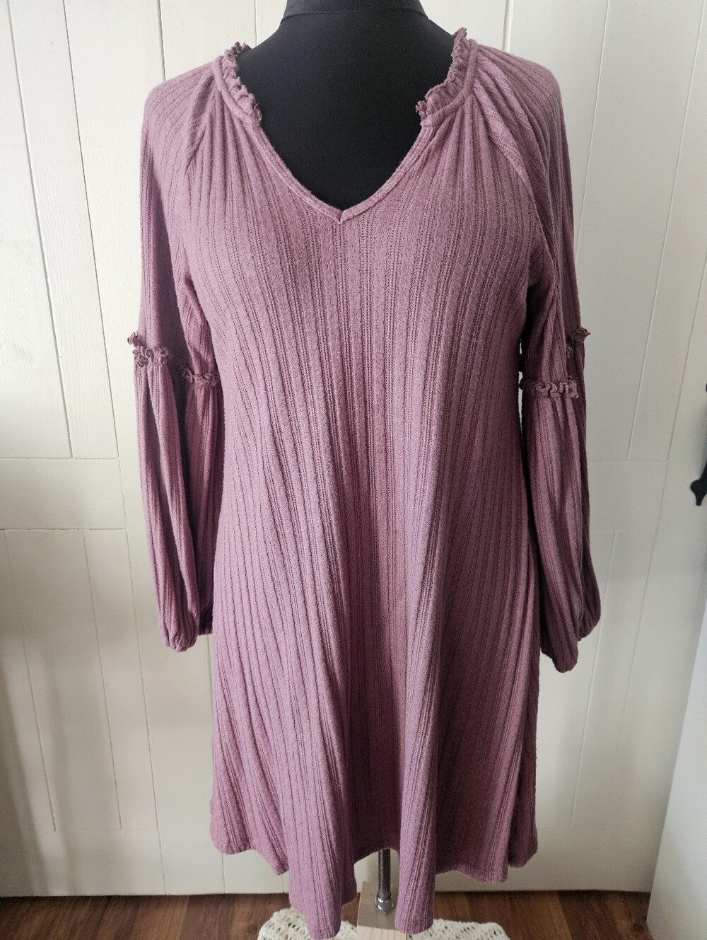 Maurices Ribbed V-Neck Long Sleeve Dress in Mauve